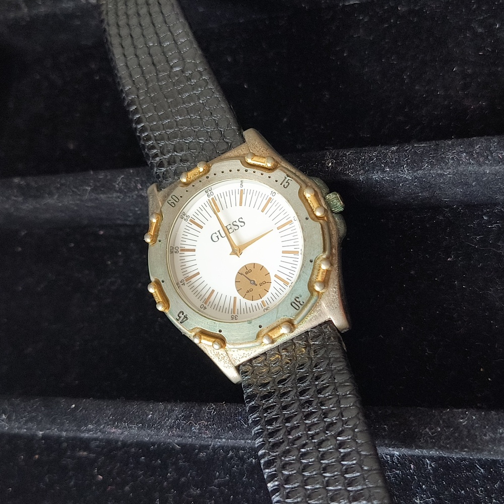 Guess Watch